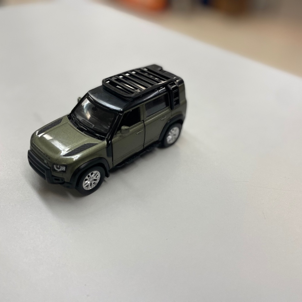 Meet your Posher, Hans